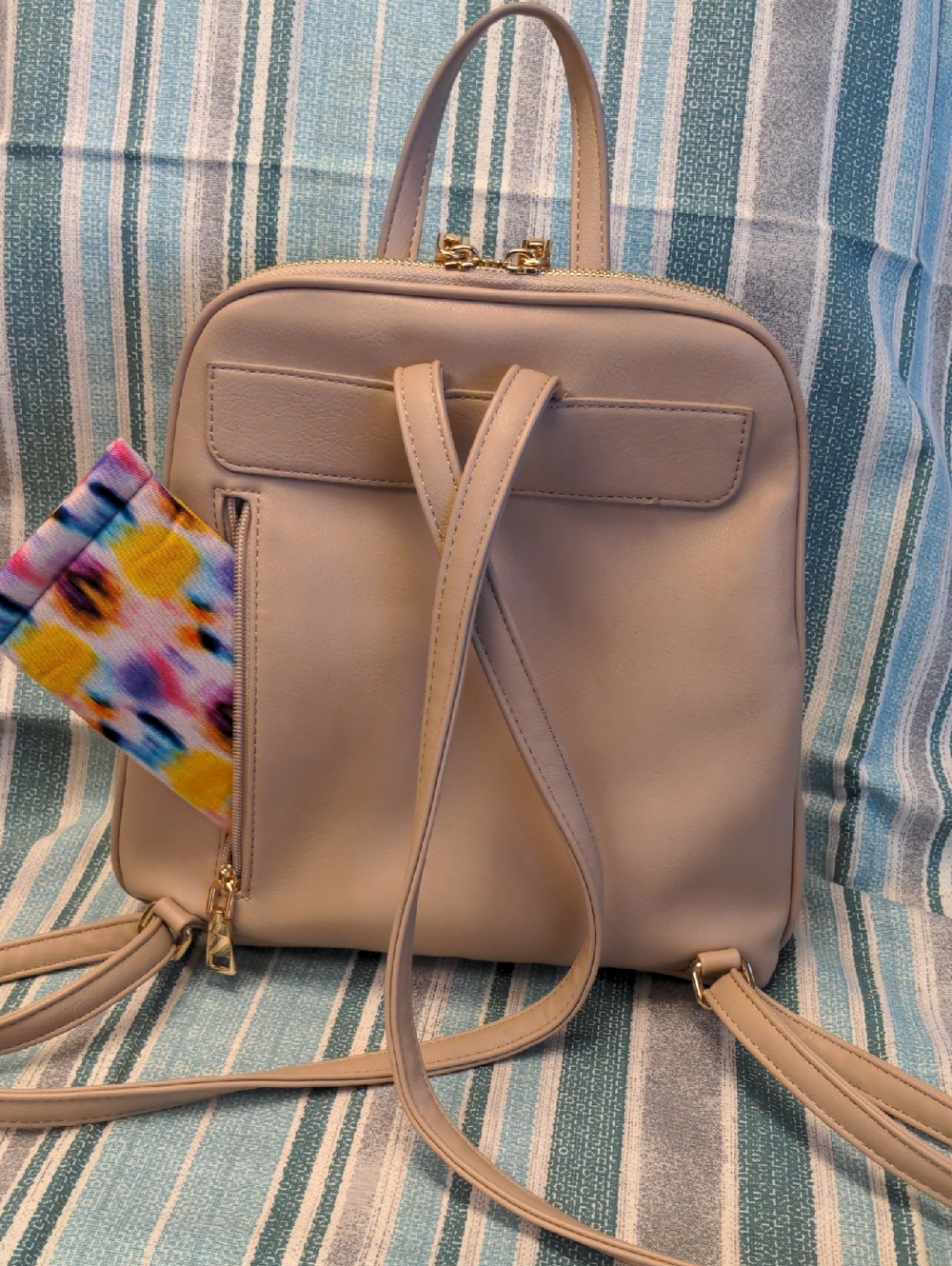 I N.C. Backpack - Picture 3 of 6